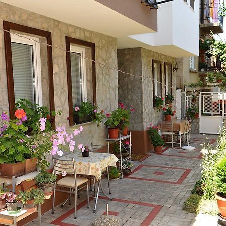 Chanovi Apartments Охрид Екстер'єр фото